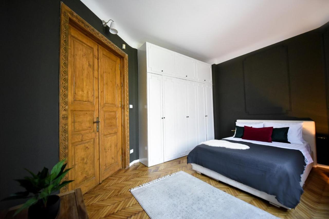 The Brancovanian Apartment - Cismigiu Park Bucarest Exterior foto